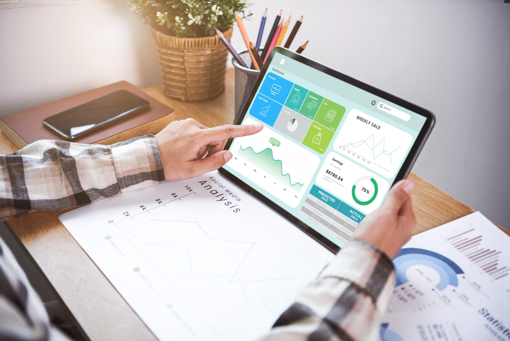 businesswoman-using-tablet-analysis-graph-company-finance-s